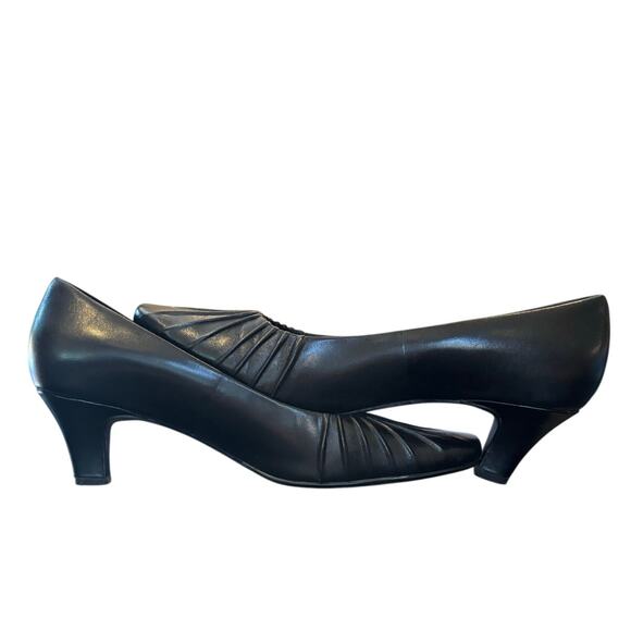 Women's Naturalizer Allie Black Leather Pumps 805N41 Size 8.5 M, EUC - Picture 4 of 5